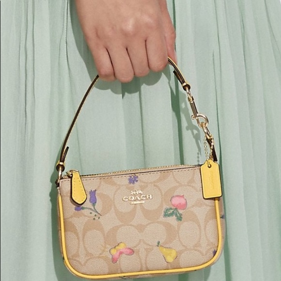 COPY - Coach Signature Canvas Springtime Veggie Print Handbag - Picture 4 of 6